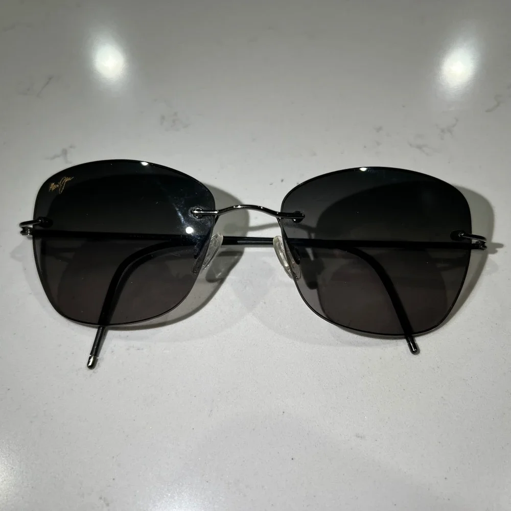 Maui Jim Rimless Sunglasses Grey Gradient Lens Black Metal Frame MJ407-02